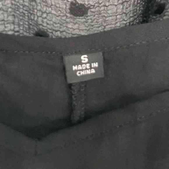 Aqua NWT Ruffle Clip Dot Mini Dress Pussy Bow Bishop Sleeves V Neck Black New - Picture 10 of 13